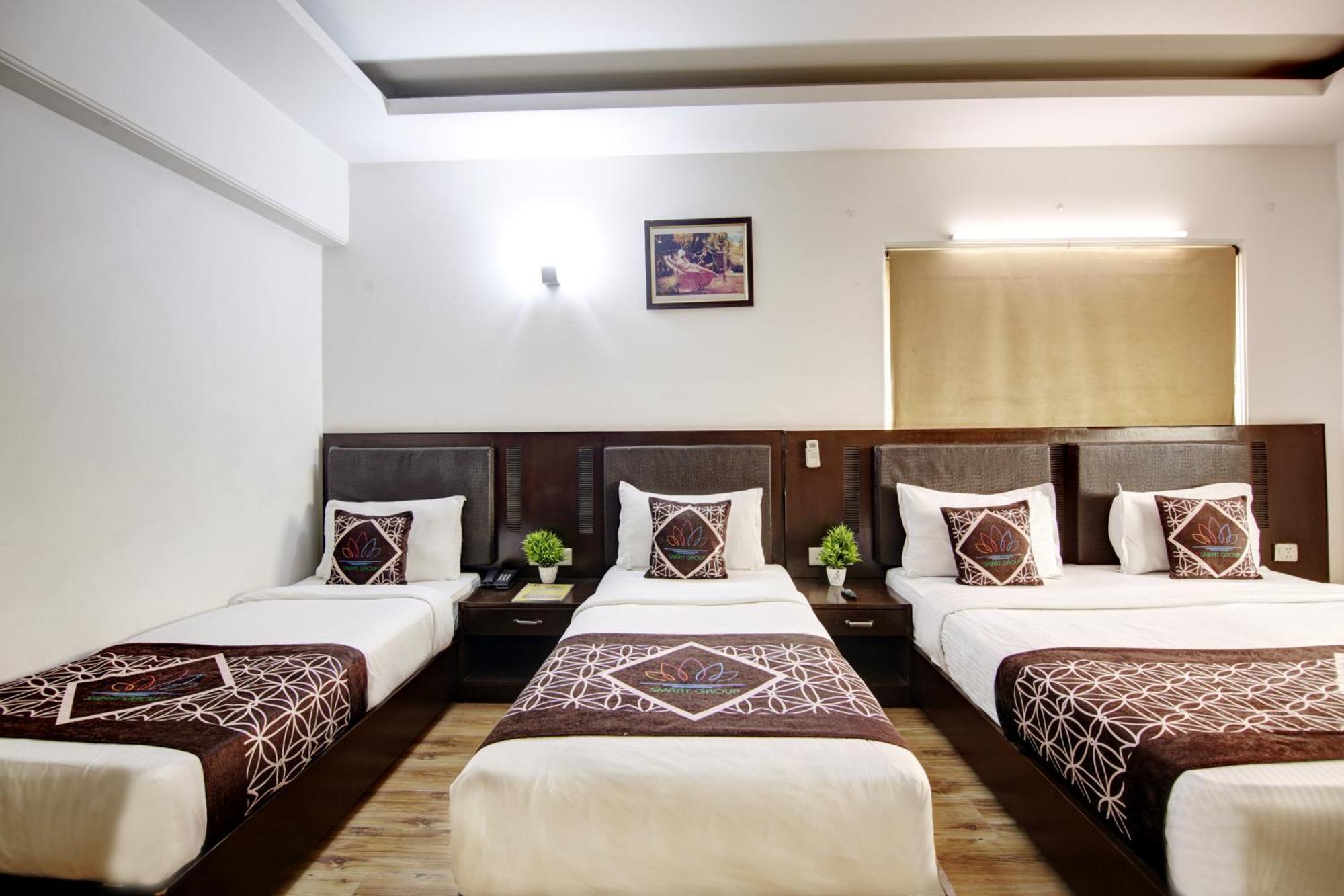 Hotel Venus Plaza Ню Делхи Екстериор снимка