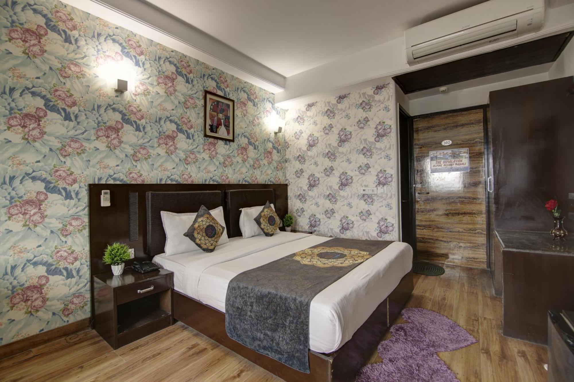 Hotel Venus Plaza Ню Делхи Екстериор снимка